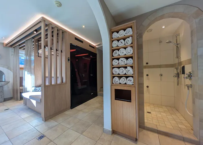 Garni Schoenblick Hotel 3*