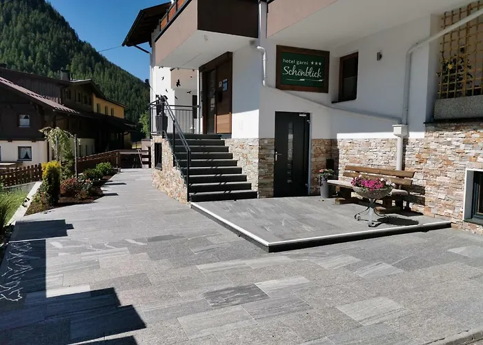 Hotel Garni Schoenblick Solden