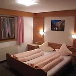 Garni Schoenblick 3*