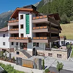 Garni Schoenblick Szálloda