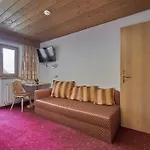 Szálloda Garni Schoenblick 3*