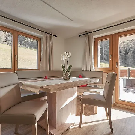 Garni Schoenblick ゼルデン