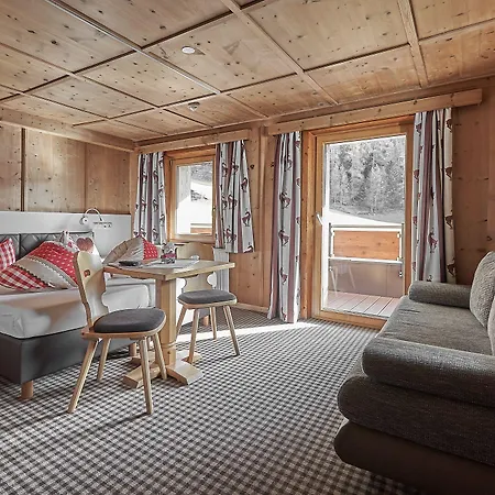 Garni Schoenblick ゼルデン