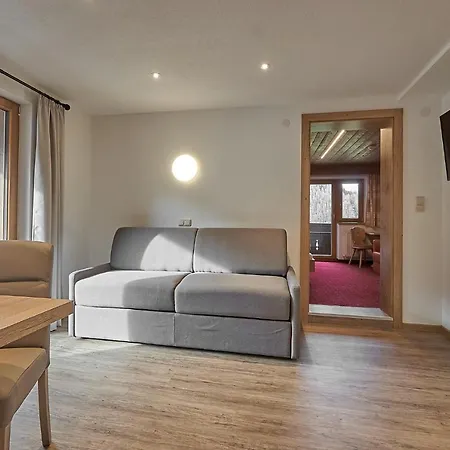 Hotel Garni Schoenblick Sölden