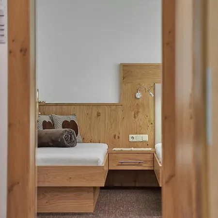 Garni Schoenblick 3*