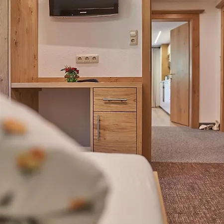 Garni Schoenblick 3*