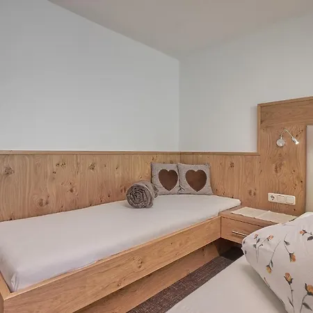 Garni Schoenblick 3*