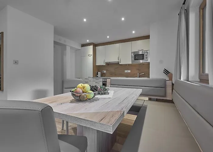 Отель Garni Schoenblick Зёльден