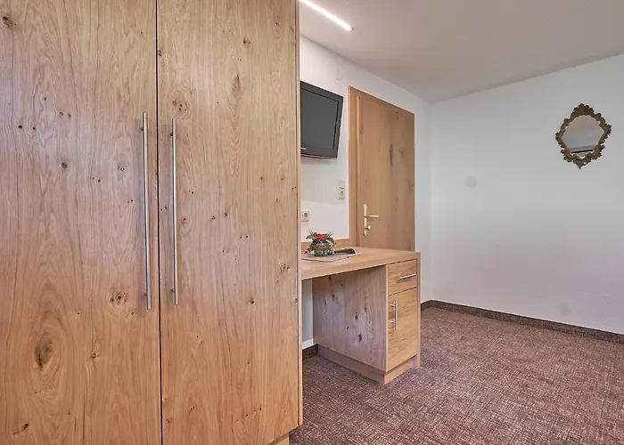 Garni Schönblick Hotell 3*