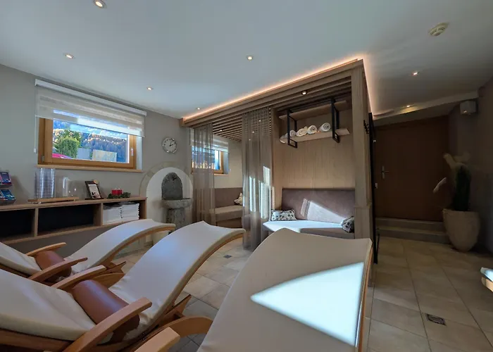 Hotel Garni Schoenblick Sölden