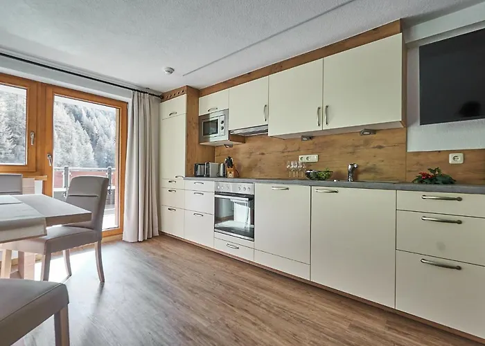 Garni Schoenblick זולדן